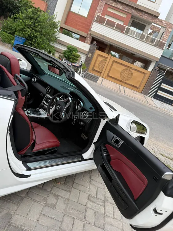Mercedes Benz SLK Class 2013 for Sale in Lahore Mercedes Benz SLK Class 2013 for Sale in Lahore Image-5