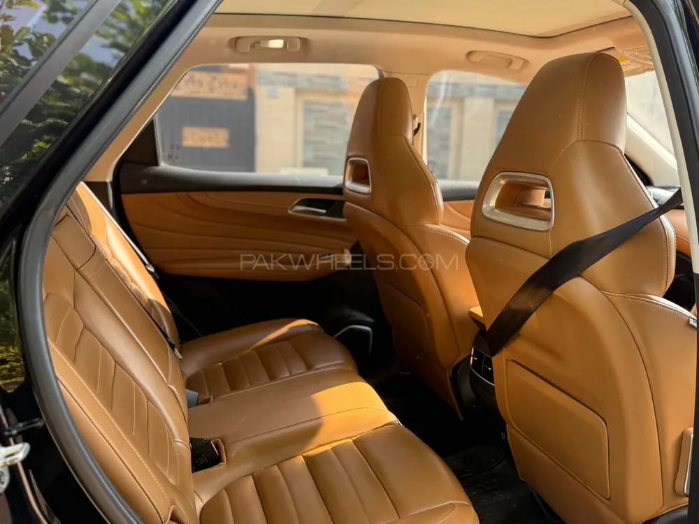 MG HS 2022 for Sale in Islamabad MG HS 2022 for Sale in Islamabad Image-7