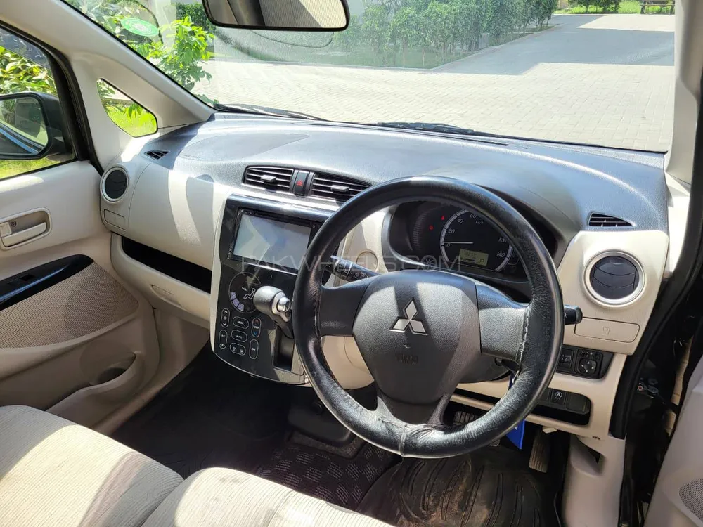 Mitsubishi Ek Wagon 2015 for Sale in Lahore Mitsubishi Ek Wagon 2015 for Sale in Lahore Image-10