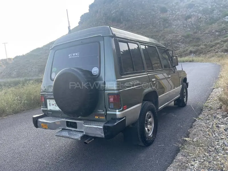 Mitsubishi Pajero 1986 for Sale in Abbottabad Mitsubishi Pajero 1986 for Sale in Abbottabad Image-20