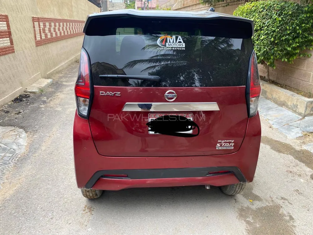 Nissan Dayz Roox 2020 for Sale in Karachi Nissan Dayz Roox 2020 for Sale in Karachi Image-1