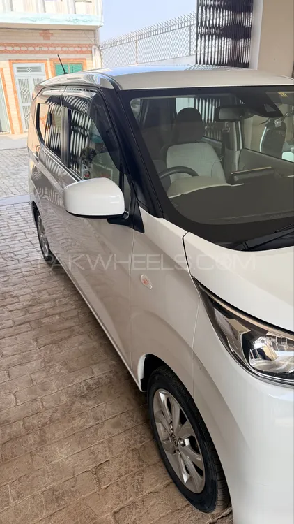 Nissan Dayz 2022 for Sale in Gujranwala Nissan Dayz 2022 for Sale in Gujranwala Image-3