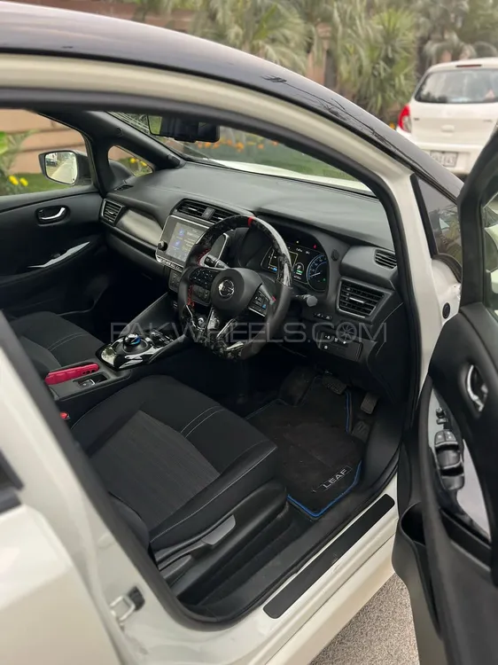 Nissan Leaf 2020 for Sale in Lahore Nissan Leaf 2020 for Sale in Lahore Image-2