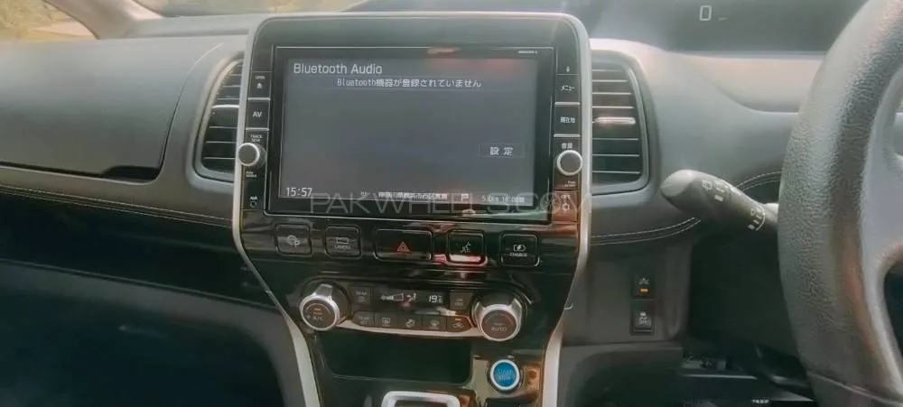 Nissan Serena 2018 for Sale in Gujranwala Nissan Serena 2018 for Sale in Gujranwala Image-8