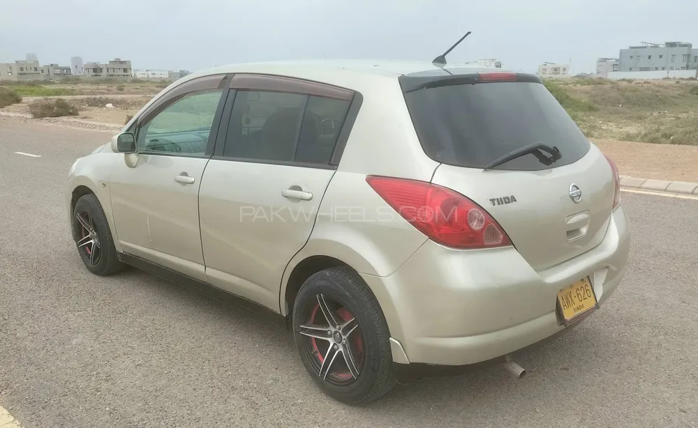 Nissan Tiida 2006 for Sale in Karachi Nissan Tiida 2006 for Sale in Karachi Image-6