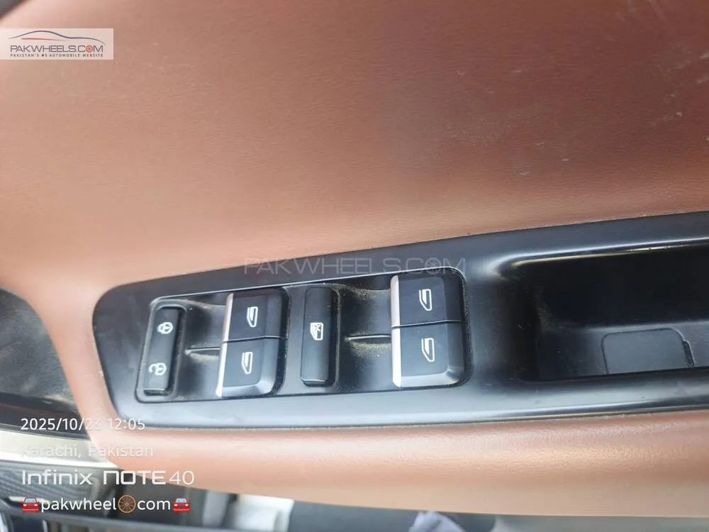 Proton X70 2021 for Sale in Karachi Proton X70 2021 for Sale in Karachi Image-12