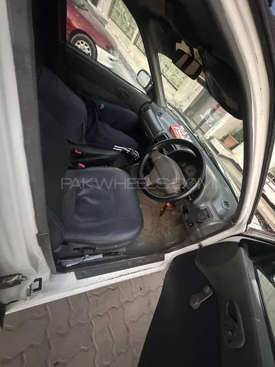 Suzuki Cultus 2006 for Sale in Abbottabad Suzuki Cultus 2006 for Sale in Abbottabad Image-2