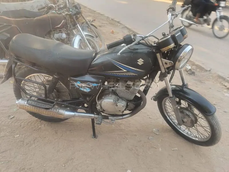 Suzuki GS 150 2017 for Sale Suzuki GS 150 2017 for Sale Image-1