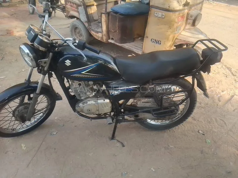 Suzuki GS 150 2017 for Sale Suzuki GS 150 2017 for Sale Image-3