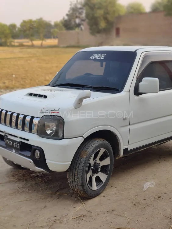 Suzuki Jimny 2015 for Sale in D.G.Khan Suzuki Jimny 2015 for Sale in D.G.Khan Image-1