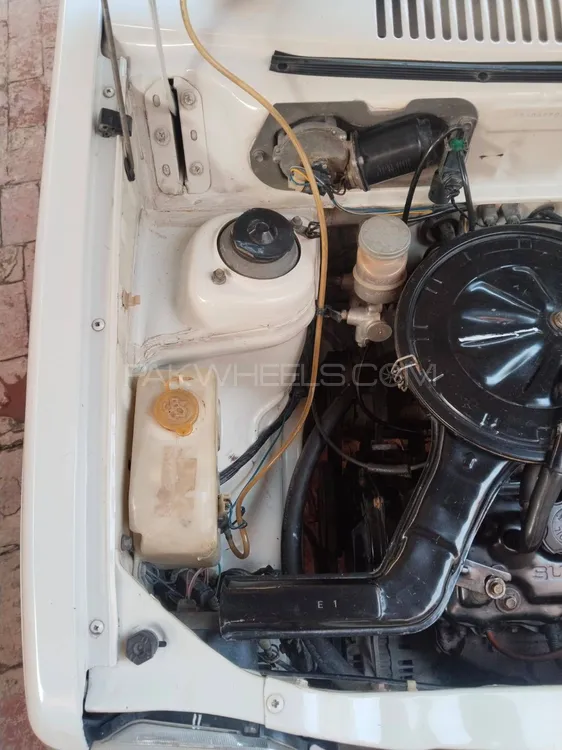 Suzuki Mehran 2011 for Sale in Layyah Suzuki Mehran 2011 for Sale in Layyah Image-8