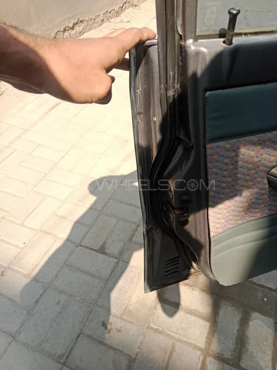 Suzuki Mehran 2018 for Sale in Lahore Suzuki Mehran 2018 for Sale in Lahore Image-3