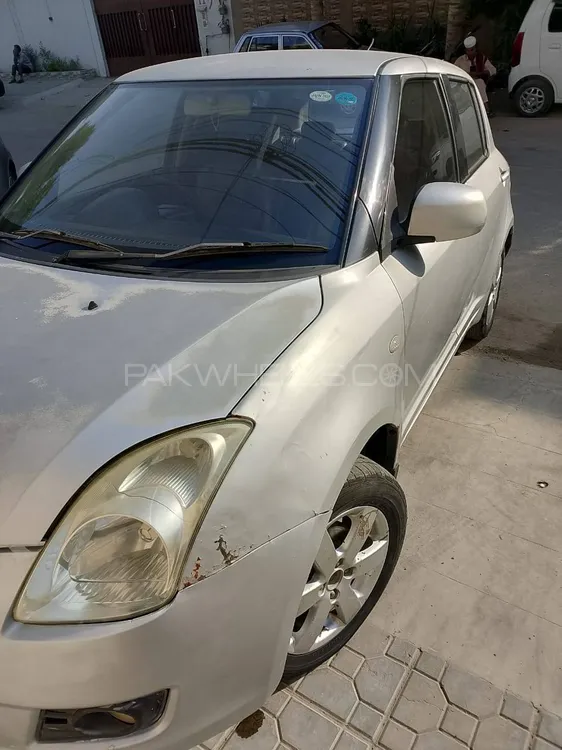 سوزوکی سوئفٹ 2013 for Sale in کراچی سوزوکی سوئفٹ 2013 for Sale in کراچی Image-4