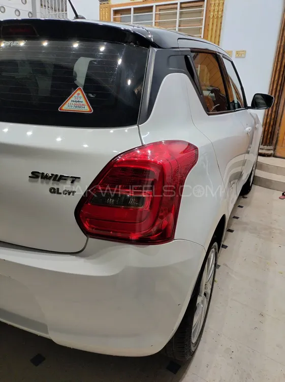 Suzuki Swift 2022 for Sale in Karachi Suzuki Swift 2022 for Sale in Karachi Image-4