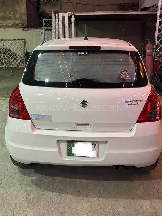 سوزوکی سوئفٹ 2017 for Sale in اسلام آباد سوزوکی سوئفٹ 2017 for Sale in اسلام آباد Image-3