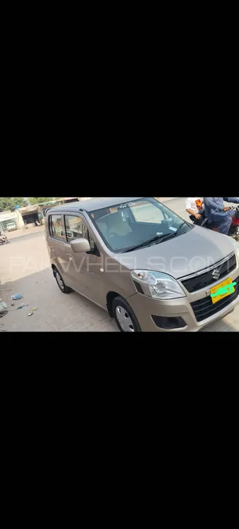 Suzuki Wagon R 2017 for Sale in Sadiqabad Suzuki Wagon R 2017 for Sale in Sadiqabad Image-2