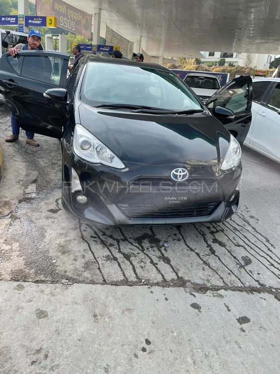 Toyota Aqua 2016 for Sale in Rawalpindi Toyota Aqua 2016 for Sale in Rawalpindi Image-7