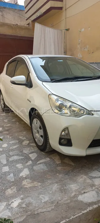 Toyota Aqua 2012 for Sale in Peshawar Toyota Aqua 2012 for Sale in Peshawar Image-3