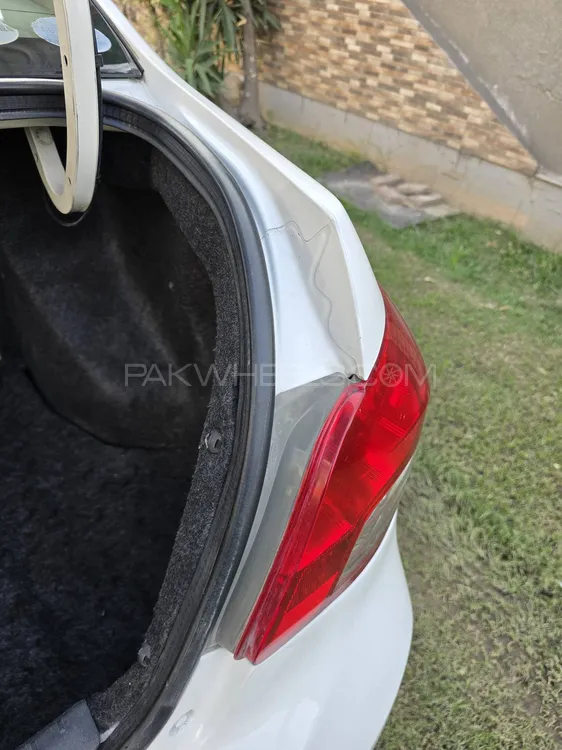 Toyota Belta 2006 for Sale in Lahore Toyota Belta 2006 for Sale in Lahore Image-10