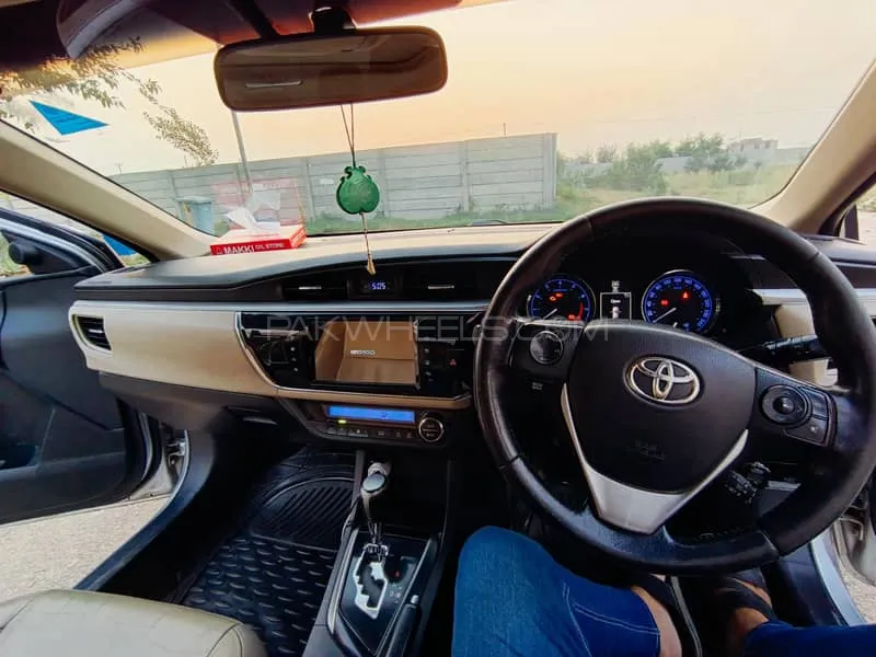 Toyota Corolla 2016 for Sale in Lahore Toyota Corolla 2016 for Sale in Lahore Image-5