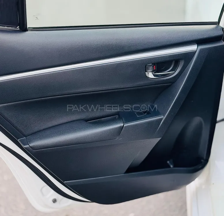 Toyota Corolla 2023 for Sale in Faisalabad Toyota Corolla 2023 for Sale in Faisalabad Image-15