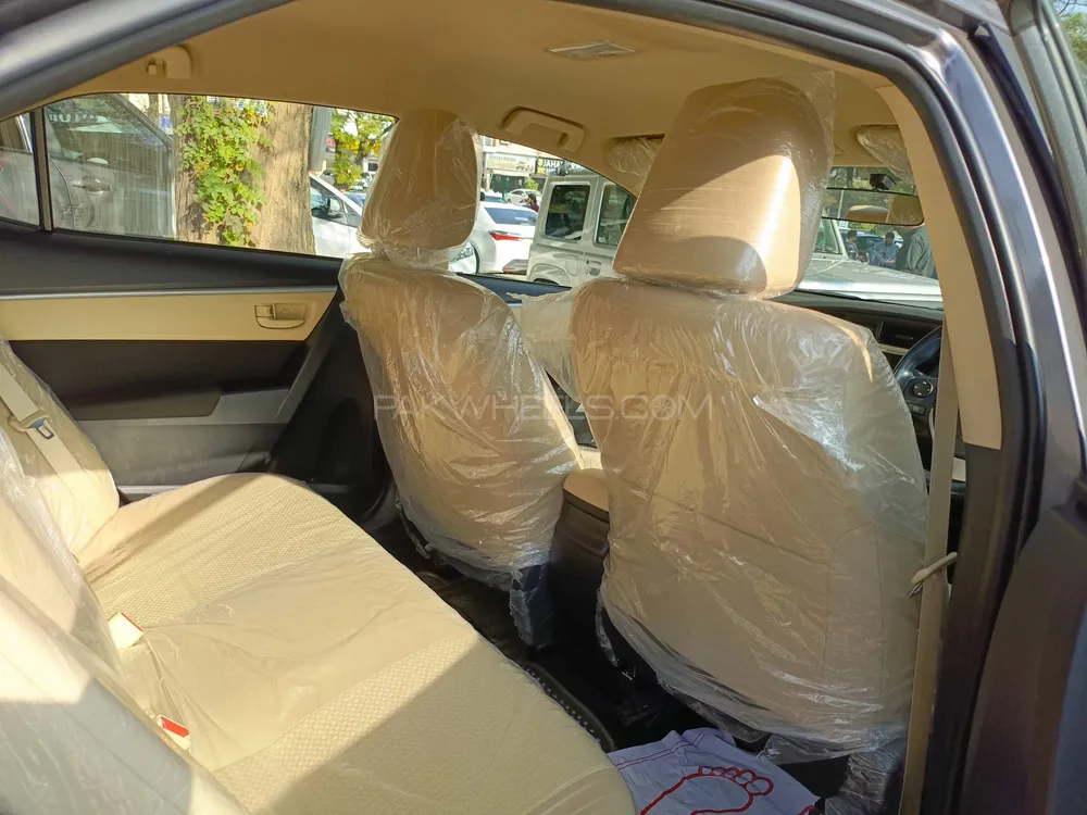 Toyota Corolla 2023 for Sale in Islamabad Toyota Corolla 2023 for Sale in Islamabad Image-13