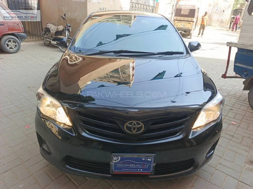 Toyota Corolla 2011 for Sale in Karachi Image-1