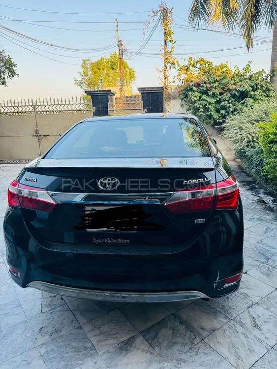 Toyota Corolla 2017 for Sale in Sialkot Image-1