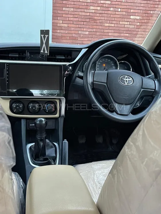 Toyota Corolla 2017 for Sale in Lahore Toyota Corolla 2017 for Sale in Lahore Image-14