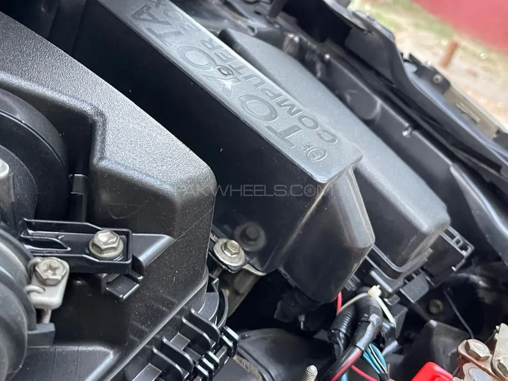 Toyota Corolla 2017 for Sale in Lahore Toyota Corolla 2017 for Sale in Lahore Image-10