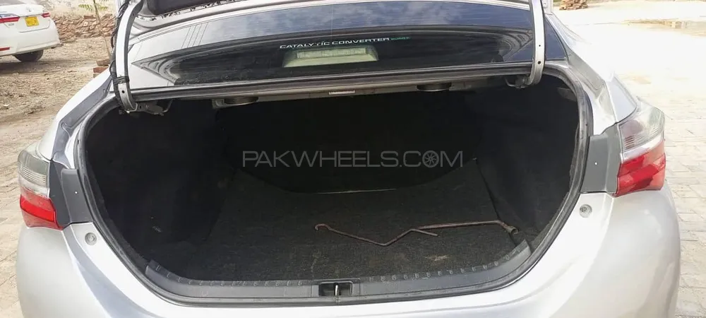 Toyota Corolla 2018 for Sale in Sadiqabad Toyota Corolla 2018 for Sale in Sadiqabad Image-1