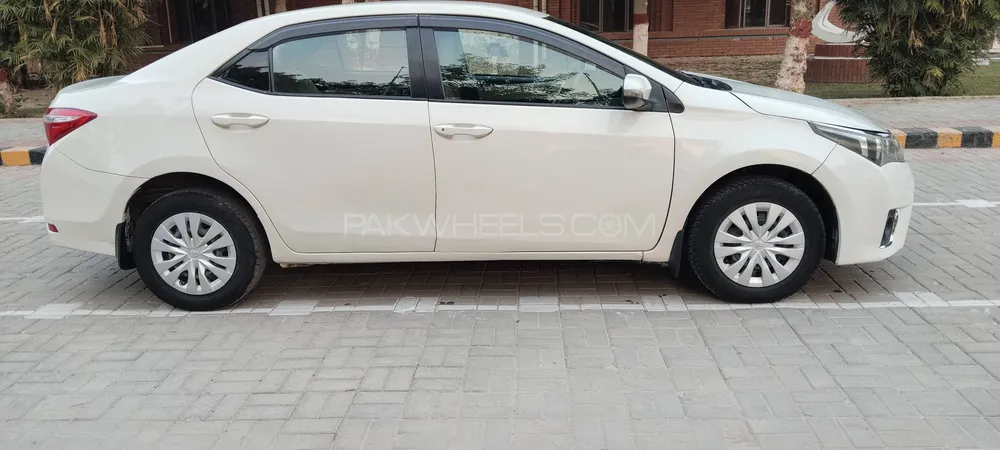 ٹویوٹا کرولا 2016 for Sale in ملتان ٹویوٹا کرولا 2016 for Sale in ملتان Image-3
