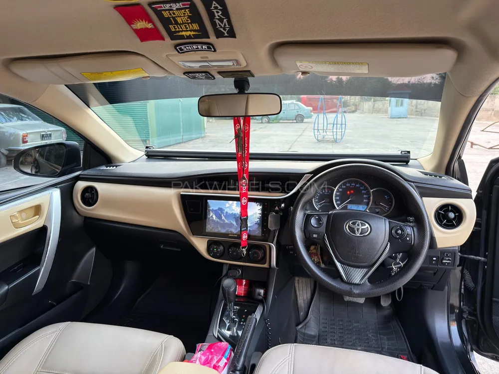 Toyota Corolla 2018 for Sale in Rawalpindi Toyota Corolla 2018 for Sale in Rawalpindi Image-12