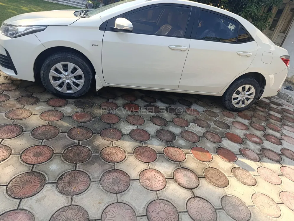 Toyota Corolla 2018 for Sale in Charsadda Toyota Corolla 2018 for Sale in Charsadda Image-3