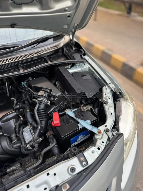 Toyota Corolla 2010 for Sale in Lahore Toyota Corolla 2010 for Sale in Lahore Image-10