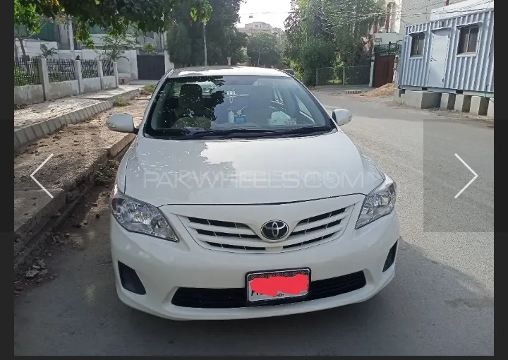 Toyota Corolla 2014 for Sale in Karachi Image-1