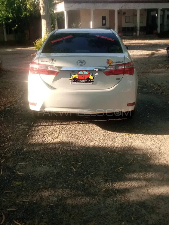 Toyota Corolla 2015 for Sale in Swabi Toyota Corolla 2015 for Sale in Swabi Image-2
