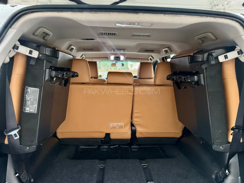 Toyota Fortuner 2020 for Sale in Islamabad Toyota Fortuner 2020 for Sale in Islamabad Image-11