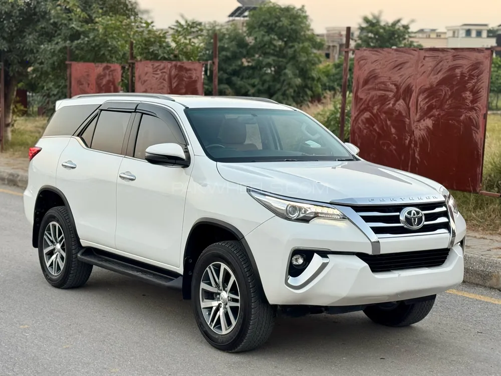 Toyota Fortuner 2020 for Sale in Islamabad Toyota Fortuner 2020 for Sale in Islamabad Image-2