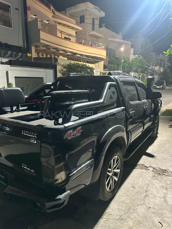 Toyota Hilux 2012 for Sale in Lahore Toyota Hilux 2012 for Sale in Lahore Image-12