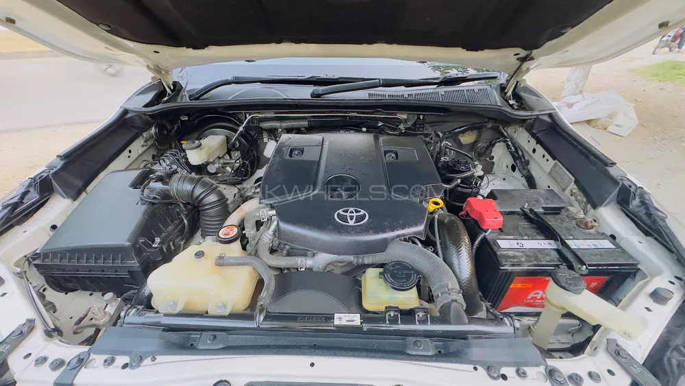 Toyota Hilux 2019 for Sale in Islamabad Toyota Hilux 2019 for Sale in Islamabad Image-8
