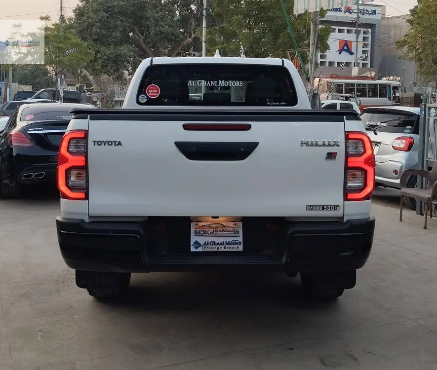 Toyota Hilux 2022 for Sale in Karachi Toyota Hilux 2022 for Sale in Karachi Image-4