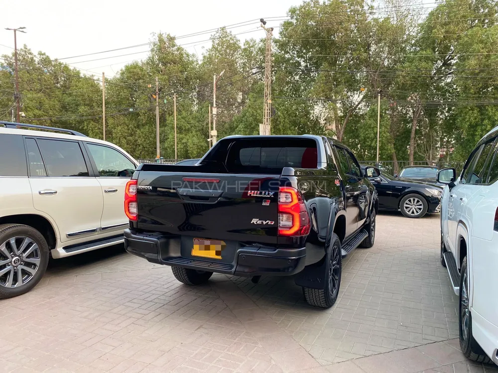 Toyota Hilux 2023 for Sale in Karachi Toyota Hilux 2023 for Sale in Karachi Image-8