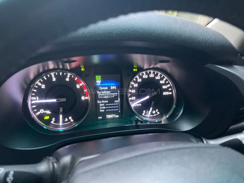 Toyota Hilux 2021 for Sale in Lahore Toyota Hilux 2021 for Sale in Lahore Image-7