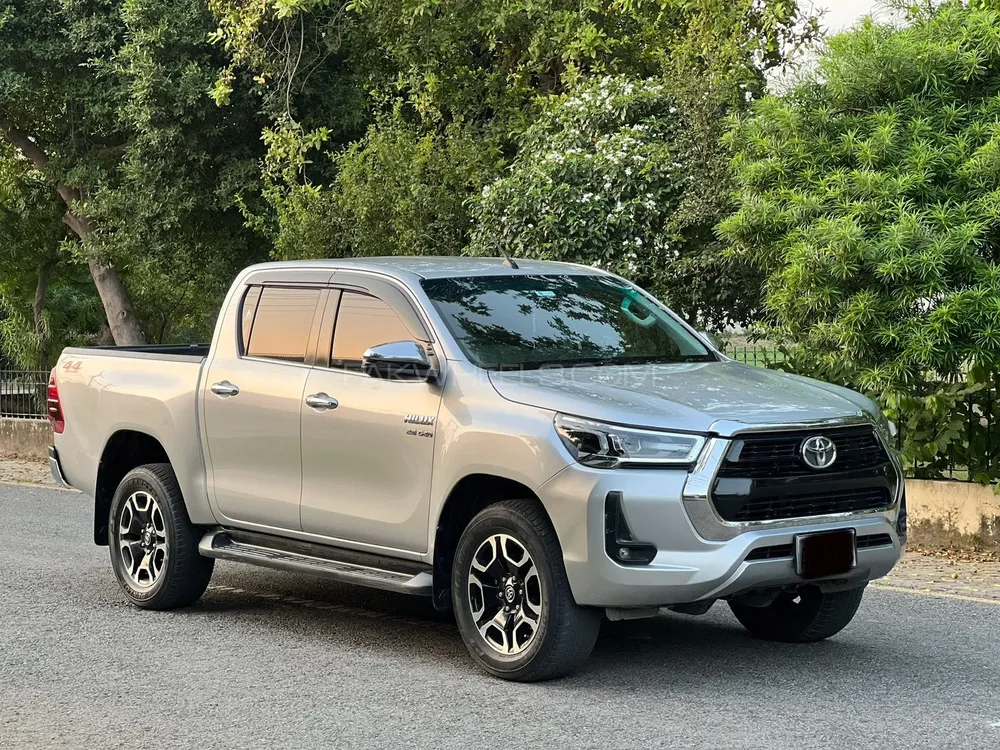 Toyota Hilux 2021 for Sale in Lahore Toyota Hilux 2021 for Sale in Lahore Image-2