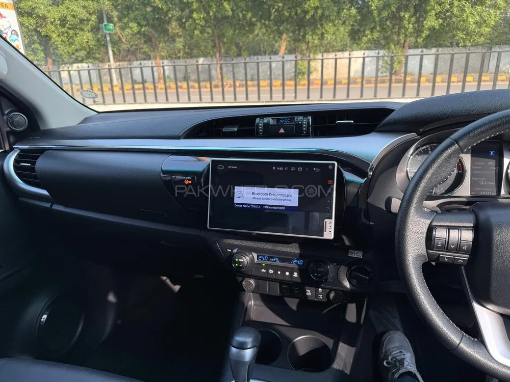 ٹویوٹا ہائیلکس 2022 for Sale in سیالکوٹ ٹویوٹا ہائیلکس 2022 for Sale in سیالکوٹ Image-5