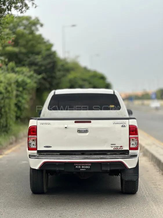Toyota Hilux 2012 for Sale in Lahore Toyota Hilux 2012 for Sale in Lahore Image-10