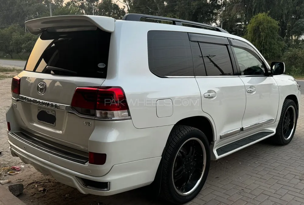 Toyota Land Cruiser 2008 for Sale in Faisalabad Toyota Land Cruiser 2008 for Sale in Faisalabad Image-4
