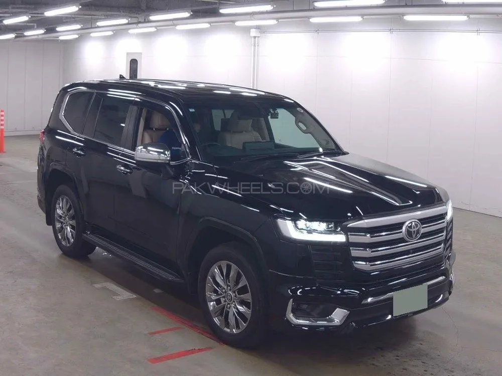 Toyota Land Cruiser 2023 for Sale in Lahore Toyota Land Cruiser 2023 for Sale in Lahore Image-1