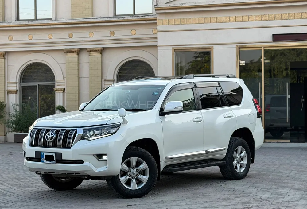 Toyota Prado 2013 for Sale in Islamabad Image-1